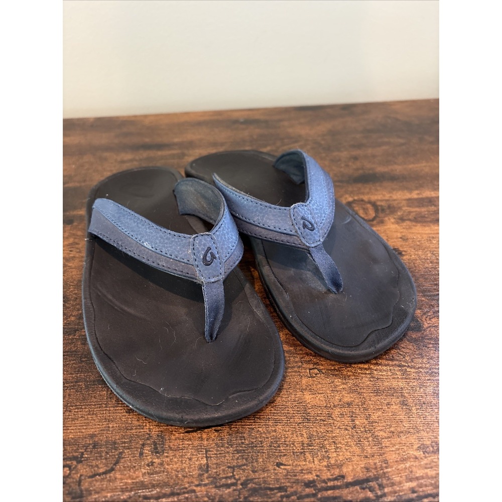 Olukai Ohana Women's 6 Blue Flip-Flop Thong Sandals Beach Vacation Shoes